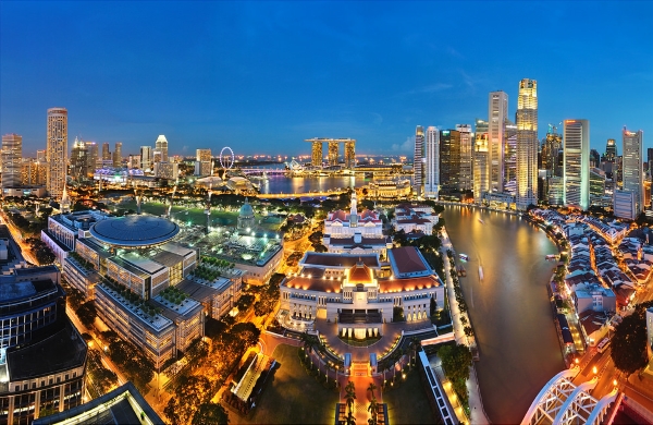Исторический центр. Парламент, река Сингапур и набережная Боат Ки (Boat Quay)