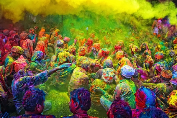 Фестиваль весны или фестиваль красок - Holi, Пхагвах или Бходжпури