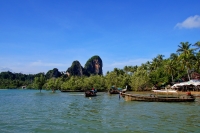 Вид на южную часть пляжа Railay East